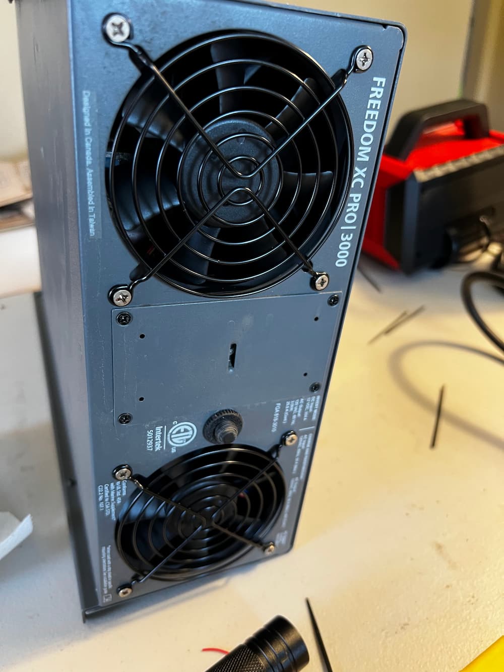Xantrex XC 3000 Pro fan failed